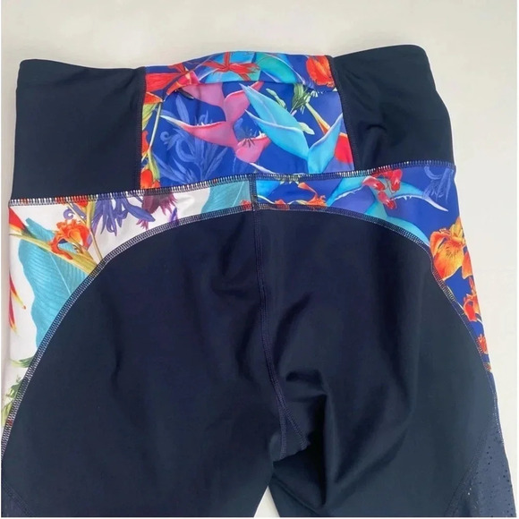 Athleta Womens Leggings Medium Tropical Precision 7/8 Ankle Pant Floral 596935 - Picture 9 of 15